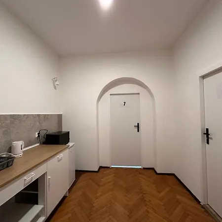 公寓式酒店 Apolla 34